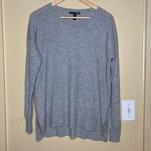 Cashmere Elegant Gray Women's Crew Neck Sweater